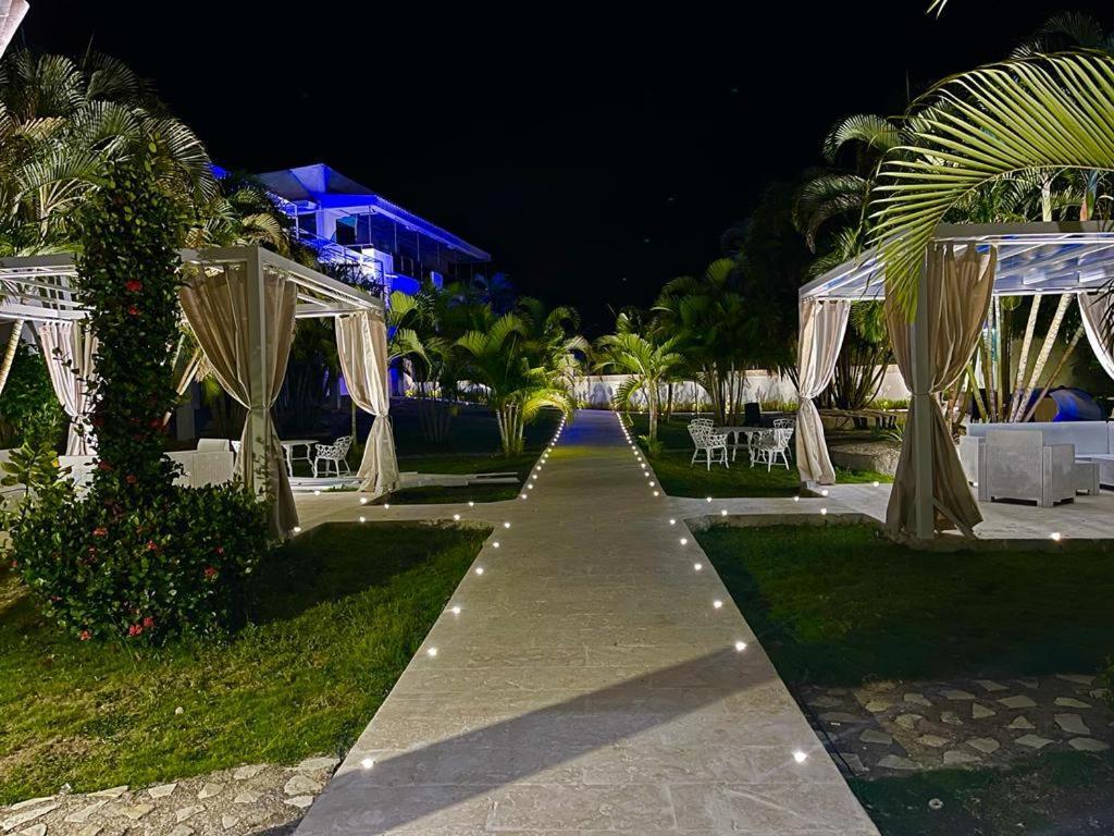 Daymond Blue Tropical Lodge Barahona 外观 照片